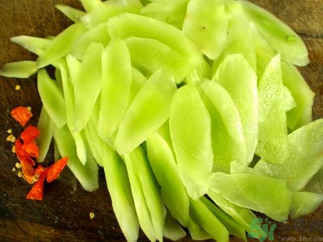 萵筍是涼性的嗎？萵筍是涼性的還是熱性的？