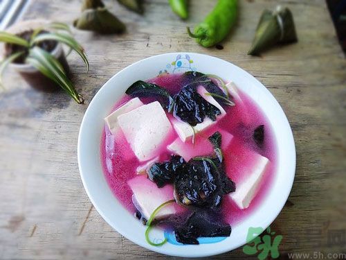 莧菜可以和豆腐一起吃嗎？莧菜能和豆腐一起吃嗎？