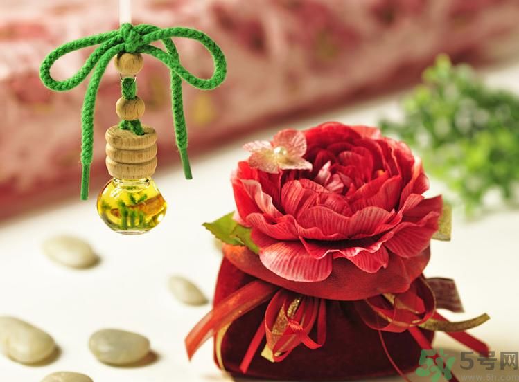 氫氧健肩頸活力本草油2號是什么味道的？氫氧健肩頸活力本草油2號怎么樣？