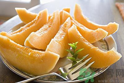 哈密瓜可以和銀耳一起煮嗎？哈密瓜可以和銀耳一起吃嗎？