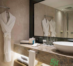 淋浴噴頭水銹怎么清洗？衛(wèi)生間的污垢要怎么清洗？