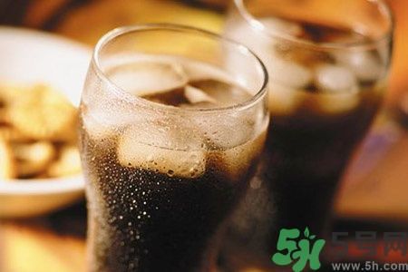 可樂(lè)沒(méi)氣了還能喝嗎？可樂(lè)沒(méi)氣了可以喝嗎？