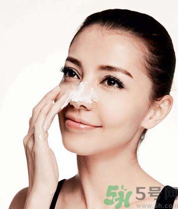 優(yōu)美成分零負(fù)擔(dān)天然洋甘菊純露噴霧好用嗎？?jī)?yōu)美成分零負(fù)擔(dān)天然洋甘菊純露噴霧怎么樣？