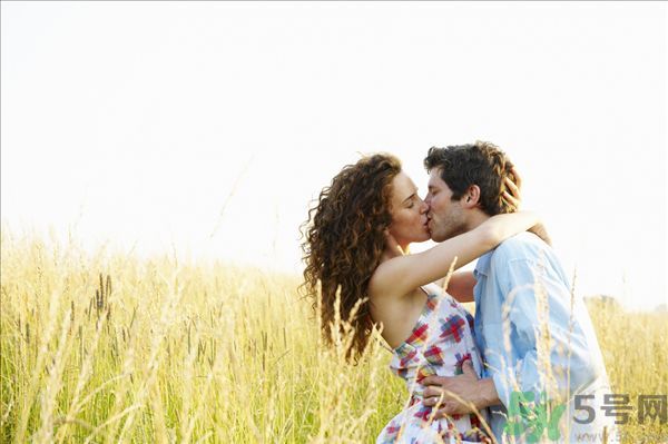 啪啪啪之后小腹痛怎么辦？啪啪啪后為什么會(huì)小腹痛？