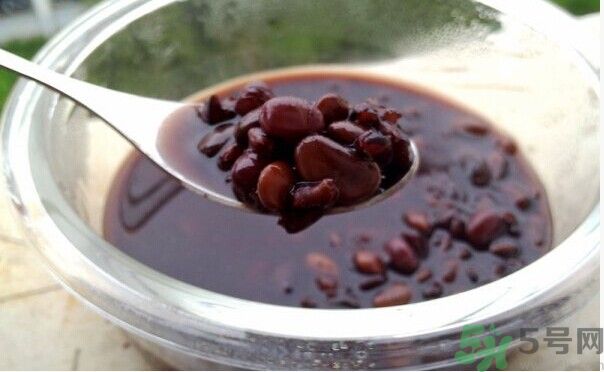 紅豆可以和黑豆一起吃嗎？紅豆和黑豆一起吃好嗎？