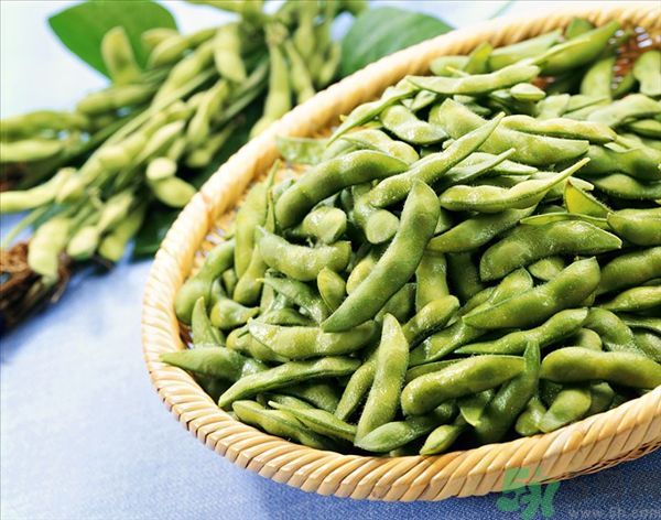 毛豆是大豆嗎？毛豆是黃豆嗎？