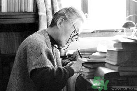 楊絳病逝 楊絳為什么被稱為先生？