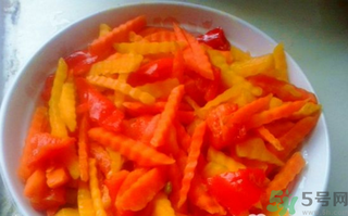 南瓜和胡蘿卜可以一起吃嗎？胡蘿卜和南瓜一起吃好嗎？