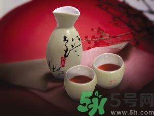 男性喝菖蒲酒有什么好處？男性喝菖蒲酒可以壯陽嗎？