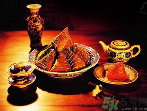 隔夜的粽子可以吃嗎？粽子可以放多久？