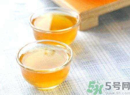 決明子泡水喝可以降火嗎？喝決明子茶可以清火嗎？