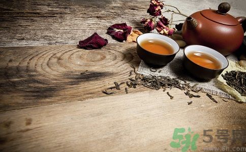 決明子泡水喝可以降火嗎？喝決明子茶可以清火嗎？