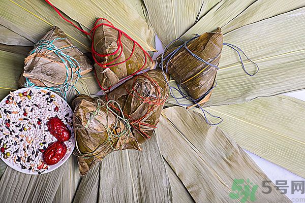 吃粽子不消化怎么辦？吃粽子肚子脹痛屁響個不停？