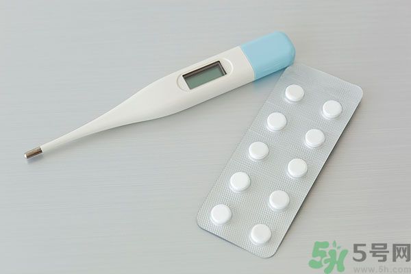 吃完感冒藥能喝酒嗎？吃完感冒藥多久可以喝酒？