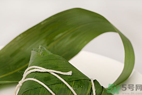 粽子和香蕉能一起吃嗎？粽子和香蕉一起吃好嗎？