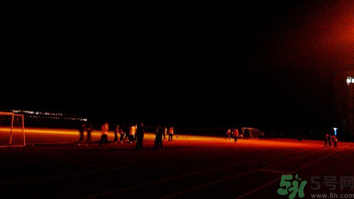 晚自習(xí)后跑步好嗎？下晚自習(xí)吃什么比較好？