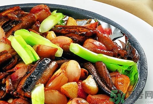 鱔魚(yú)是酸性還是堿性?鱔魚(yú)是酸性食物嗎?