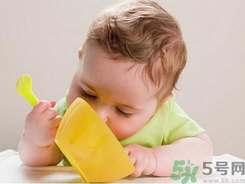 寶寶可以吃蓮藕嗎？寶寶吃蓮藕好嗎？