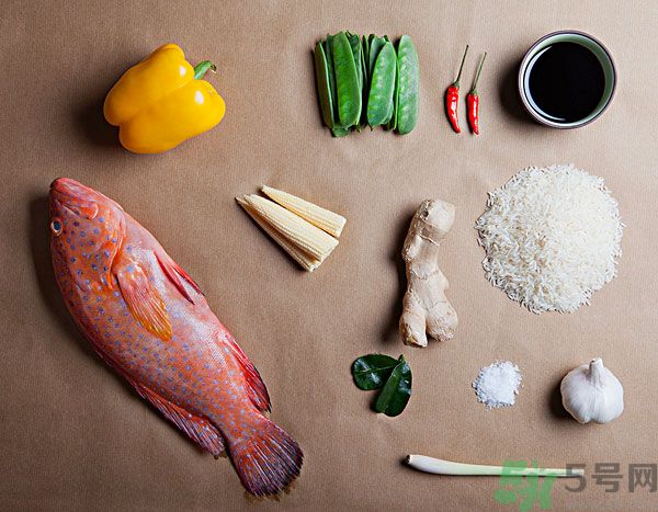 老抽和生抽的區(qū)別方法？怎么區(qū)分生抽和老抽？