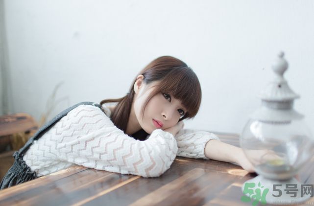 我為什么害怕別人看自己？我害怕別人看自己怎么辦？