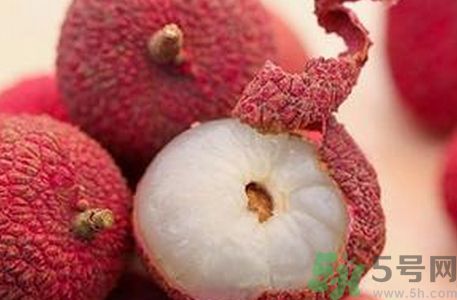 吃荔枝可以喝牛奶嗎？吃完荔枝喝牛奶好不好？