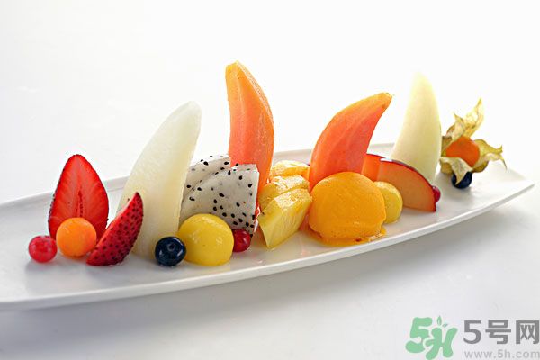 木瓜是酸的嗎？木瓜吃起來(lái)什么味道？