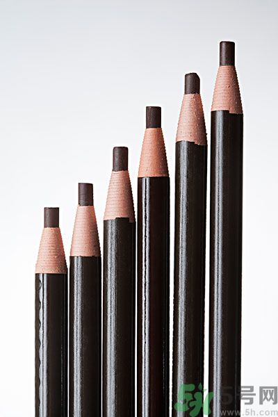 怎么選擇眉筆的顏色？眉筆的顏色有哪幾種？