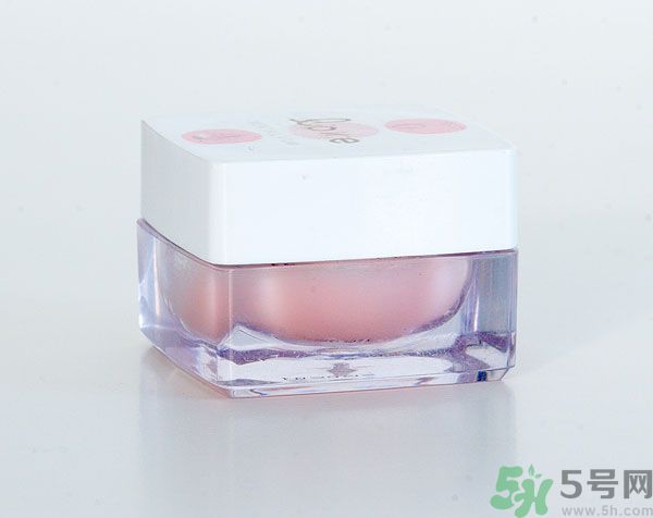 去年沒用完的防曬霜今年還能用嗎？擦護膚品直接用手取好嗎？