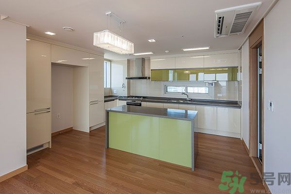 吹空調(diào)鼻子不舒服怎么辦？吹空調(diào)鼻子過敏怎么回事？