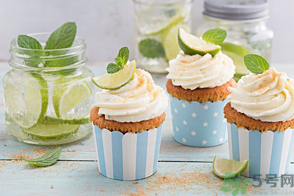 薄荷曬干泡茶有什么好處？薄荷曬干泡水的功效