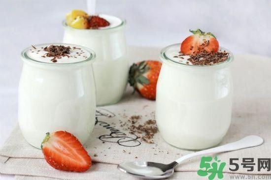 酸奶減肥法有效嗎？酸奶什么時候喝最好？