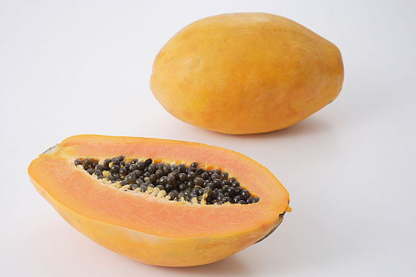 單吃木瓜有豐胸效果嗎？胸小多吃木瓜可以嗎？