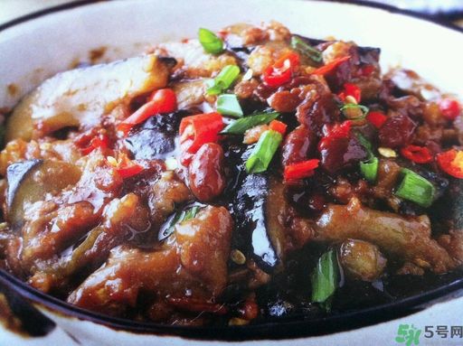 黃豆醬做什么菜好吃？黃豆醬的熱量？