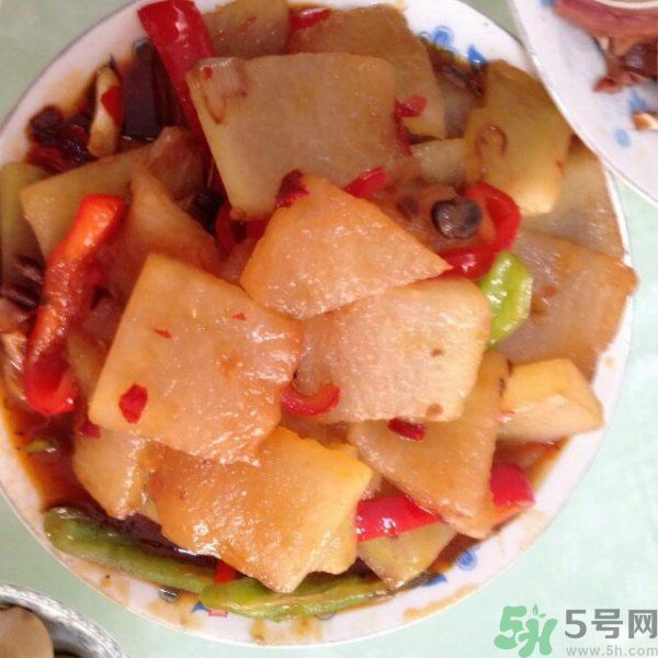 豆瓣醬的做法？豆瓣醬和黃豆醬的區(qū)別？