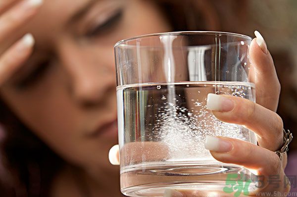 玉川和斯利安哪個好？葉酸片什么牌子最好？