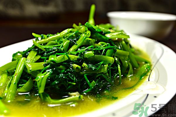 空心菜是菠菜嗎？空心菜是不是菠菜？