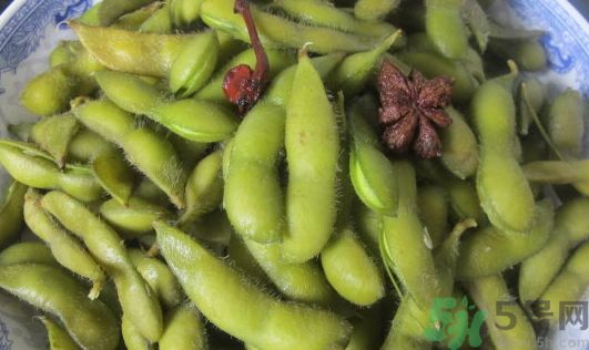 毛豆可以和絲瓜一起吃嗎?毛豆能和絲瓜同吃嗎? 毛豆可以和絲瓜一起吃嗎?毛豆能和絲瓜同吃嗎?