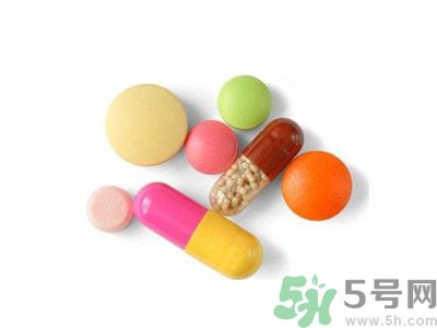 未成年能吃避孕藥嗎?未成年吃避孕藥的危害 未成年能吃避孕藥嗎?未成年吃避孕藥的危害