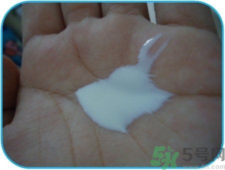 sofina蘇菲娜防曬霜要卸妝嗎？sofina防曬區(qū)別有哪幾種