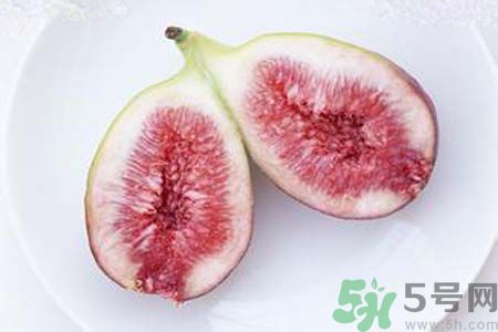 無花果沒熟可以吃嗎？吃了沒熟的無花果會怎樣？