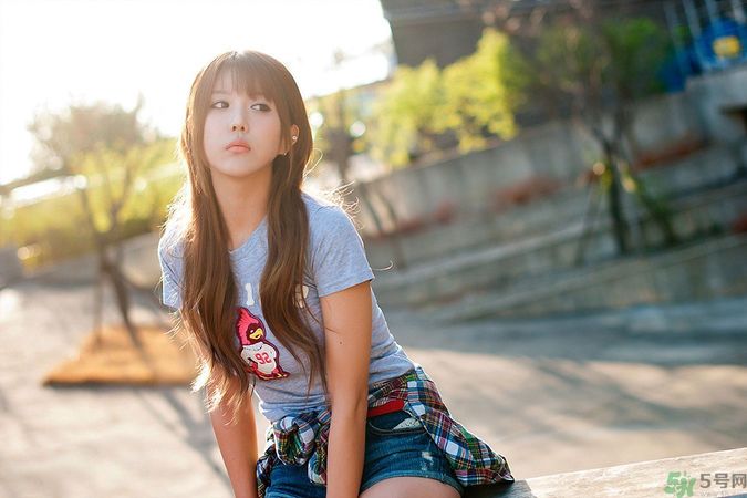 初中女生月經(jīng)不規(guī)律怎么回事？初中生月經(jīng)不準(zhǔn)怎么辦？