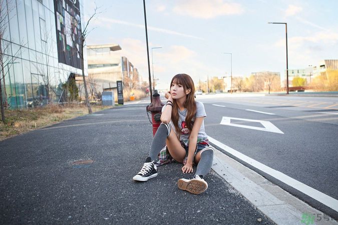 初中女生月經(jīng)不規(guī)律怎么回事？初中生月經(jīng)不準(zhǔn)怎么辦？