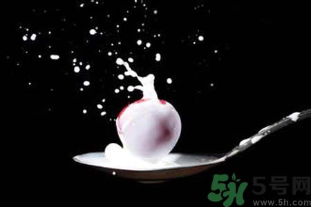 燒水壺可以煮牛奶嗎？燒水壺煮的牛奶可以喝嗎？