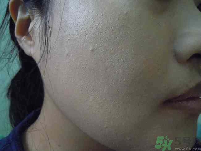 sk2棒棒糖粉凝霜好用嗎？skii粉凝霜使用方法