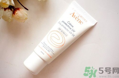 雅漾日間隔離乳怎么樣?雅漾日間隔離乳好用嗎 雅漾日間隔離乳怎么樣?雅漾日間隔離乳好用嗎