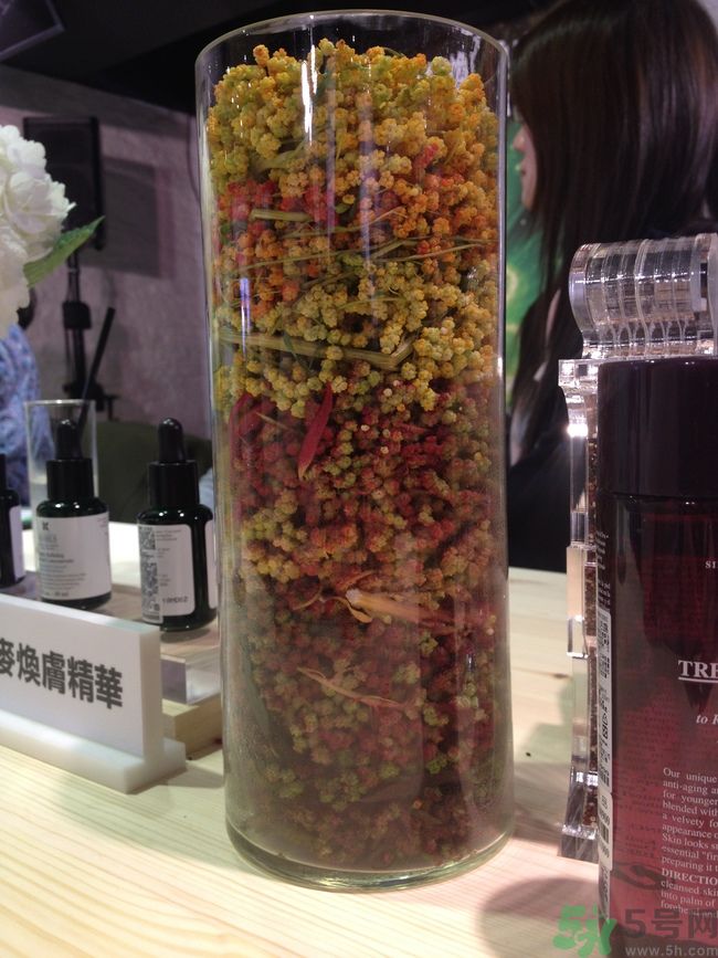 科顏氏藜麥煥膚精華怎么樣？科顏氏藜麥煥膚精華好用嗎