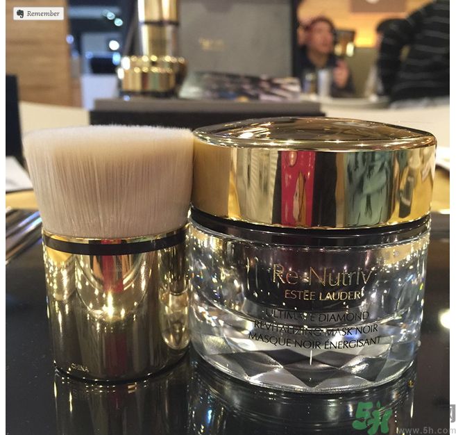 雅詩蘭黛白金級奢寵蘊能黑鉆奢華面膜怎么使用？雅詩蘭黛白金級奢寵蘊能黑鉆奢華面膜的使用方法？