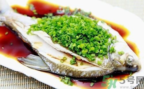 吃黑魚(yú)有什么好處和壞處?吃黑魚(yú)禁忌