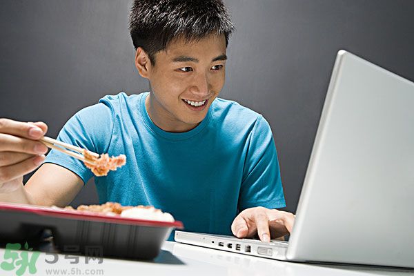 叫外賣吃對身體好嗎？吃外賣的危害與壞處