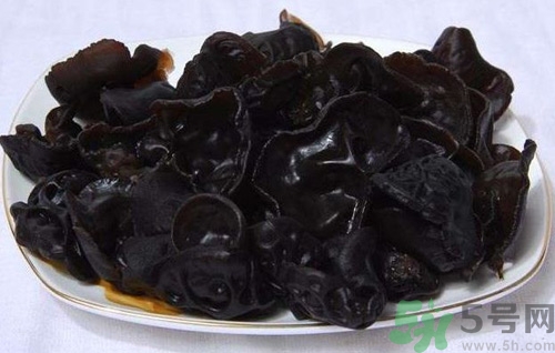 木耳泡了兩天還能吃嗎?木耳泡多長(zhǎng)時(shí)間最好